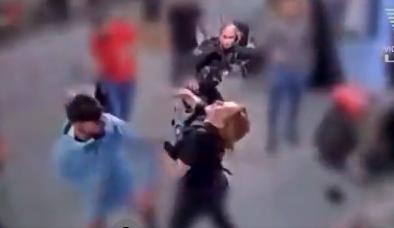 Muslimer slår UK policewoman ned